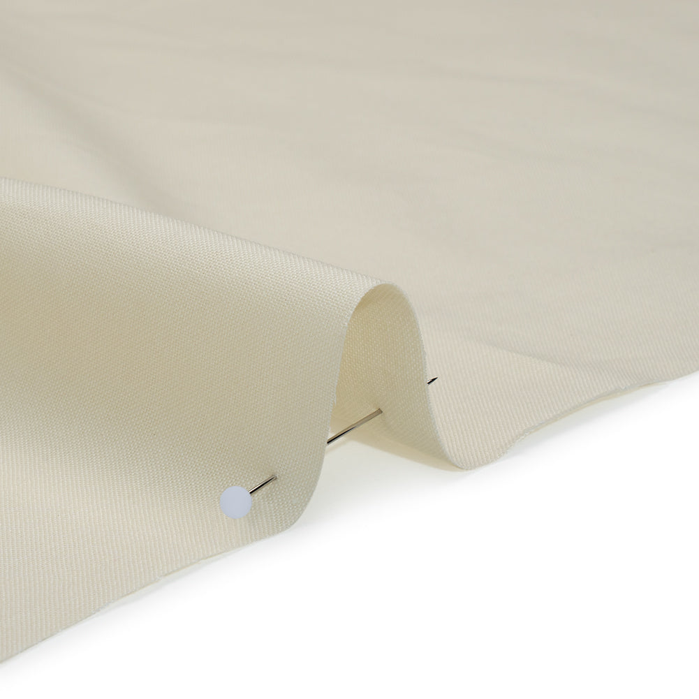 Premium Solid Quilting Cotton by Northcott - Sunbleached - Colorworks Collection Premium Solid Quilting Cotton by Northcott - Sunbleached - Colorworks Collection