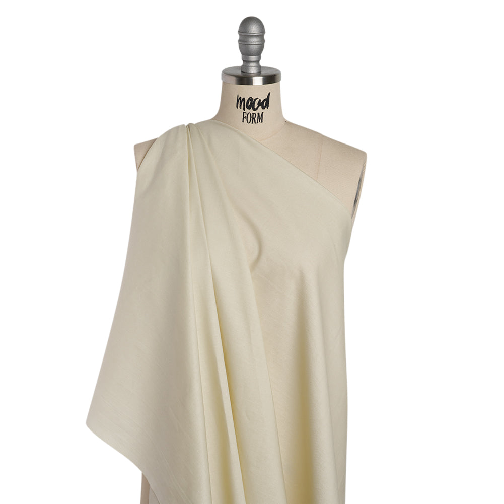 Premium Solid Quilting Cotton by Northcott - Sunbleached - Colorworks Collection Premium Solid Quilting Cotton by Northcott - Sunbleached - Colorworks Collection