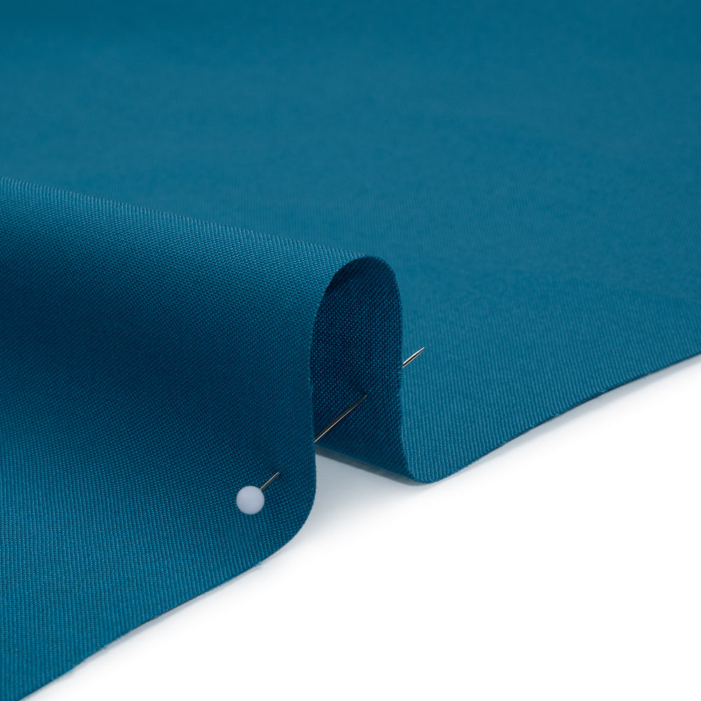 Premium Solid Quilting Cotton by Northcott - Deep Diving - Colorworks Collection - Detail Premium Solid Quilting Cotton by Northcott - Deep Diving - Colorworks Collection - Detail