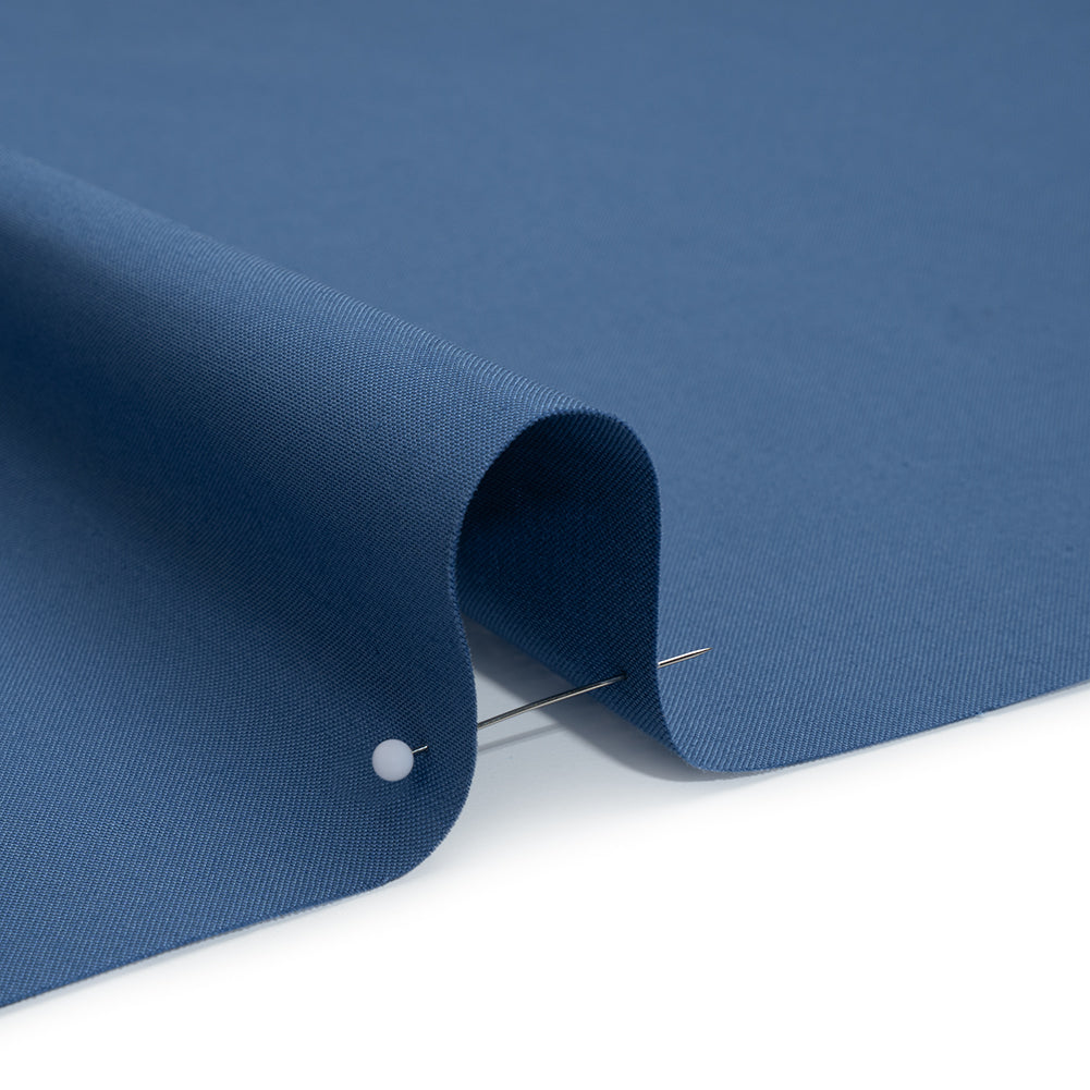 Premium Solid Quilting Cotton by Northcott - Royal Navy - Colorworks Collection - Detail Premium Solid Quilting Cotton by Northcott - Royal Navy - Colorworks Collection - Detail