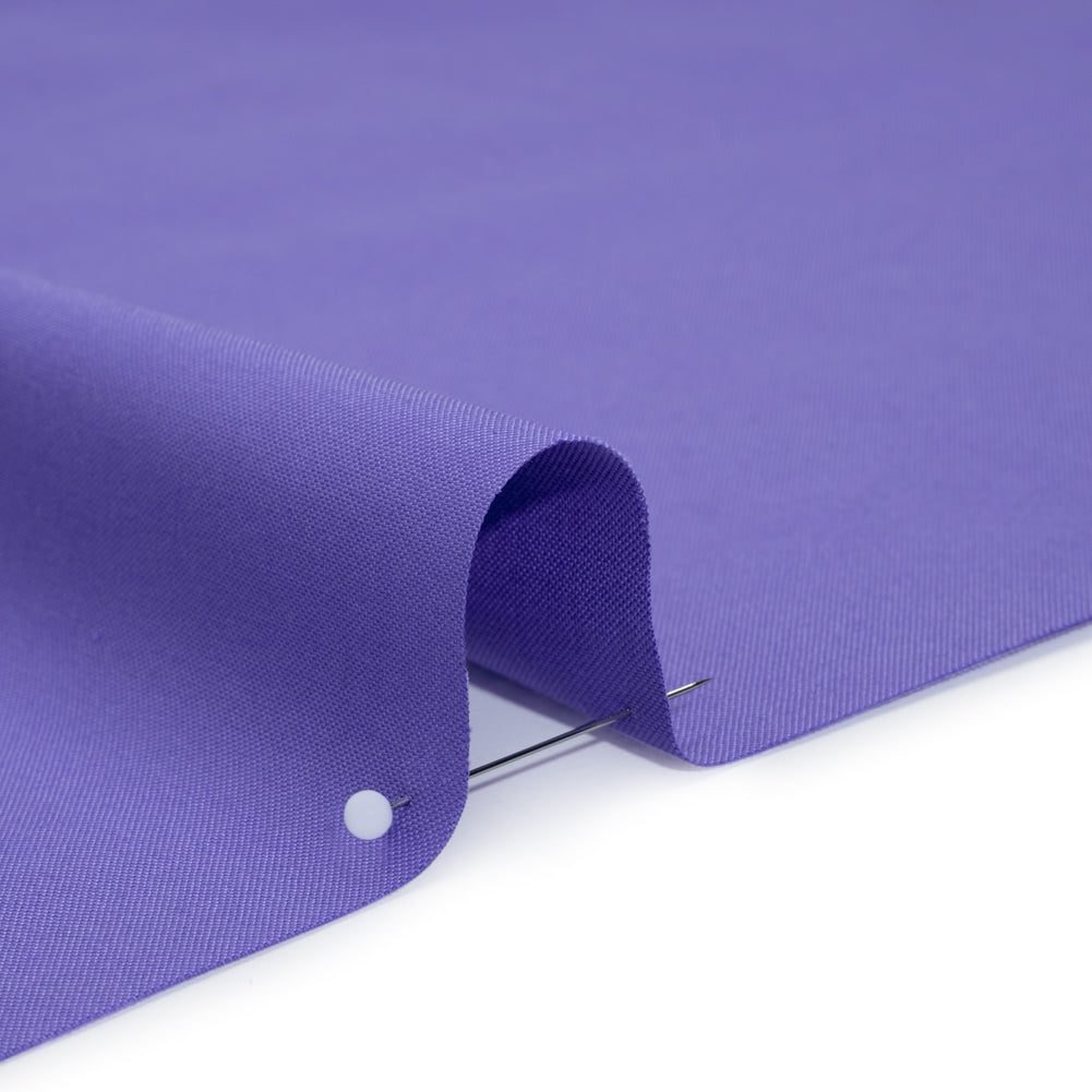 Premium Solid Quilting Cotton by Northcott - Grape Kiss - Colorworks Collection - Detail Premium Solid Quilting Cotton by Northcott - Grape Kiss - Colorworks Collection - Detail