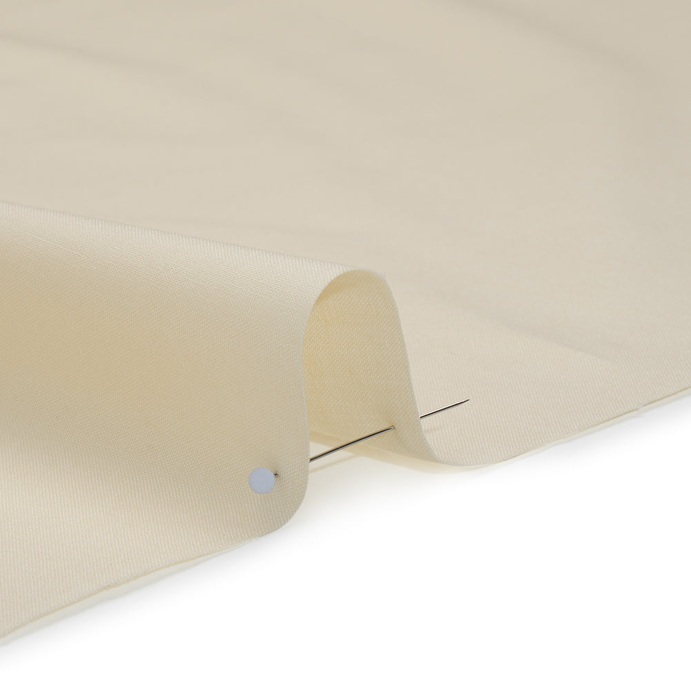 Premium Solid Quilting Cotton by Northcott - Ivory - Colorworks Collection - Detail Premium Solid Quilting Cotton by Northcott - Ivory - Colorworks Collection - Detail