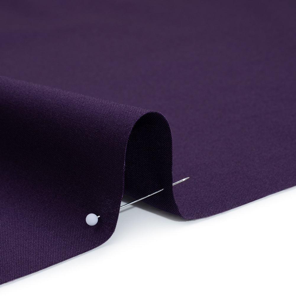 Premium Solid Quilting Cotton by Northcott - Majestic - Colorworks Collection - Detail Premium Solid Quilting Cotton by Northcott - Majestic - Colorworks Collection - Detail