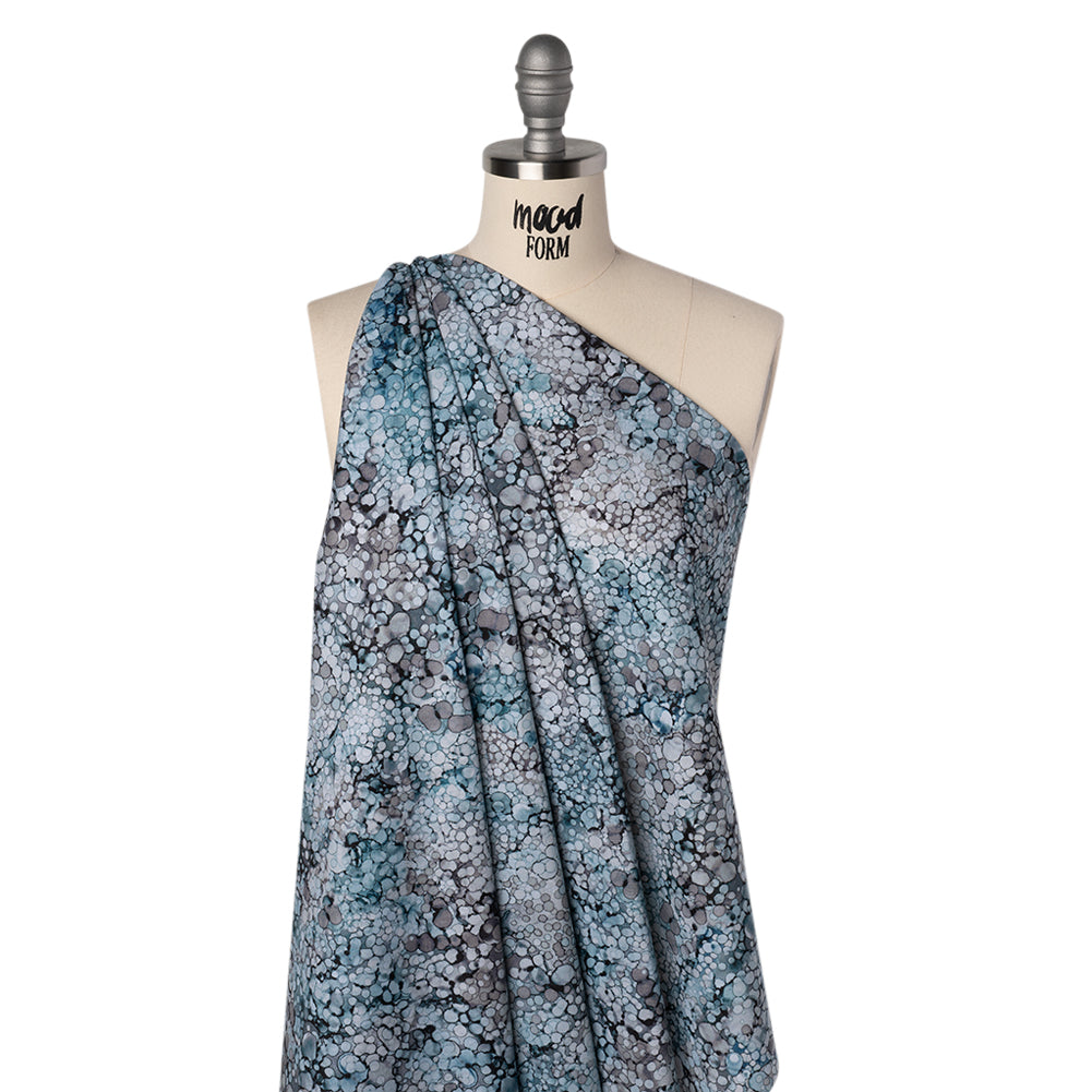 Printed Quilting Cotton by Northcott - Moody Blues Bubbles - Bliss Collection - Folded Printed Quilting Cotton by Northcott - Moody Blues Bubbles - Bliss Collection - Folded