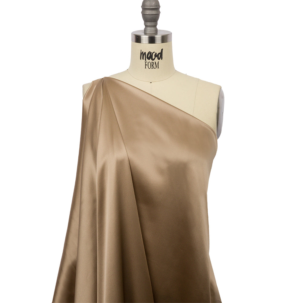 Charmeuse de seda de 44" - Tallo de maíz - Colección Premium Charmeuse de seda de 44" - Tallo de maíz - Colección Premium