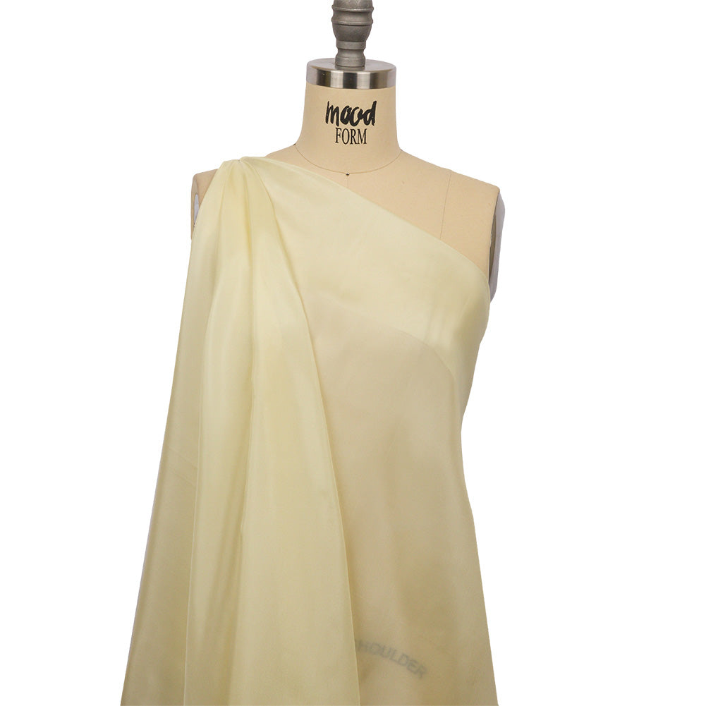 China Silk/Silk Habotai - Young Wheat - Premium Collection China Silk/Silk Habotai - Young Wheat - Premium Collection