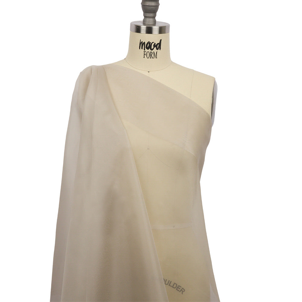Silk Organza 44" - Feather Gray - Premium Collection Silk Organza 44" - Feather Gray - Premium Collection