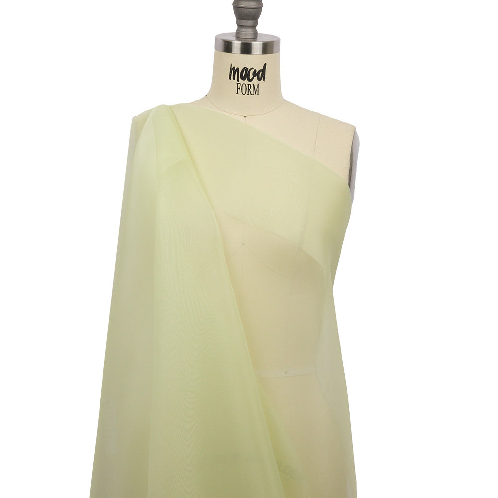 Silk Organza 44" - Young Wheat - Premium Collection Silk Organza 44" - Young Wheat - Premium Collection