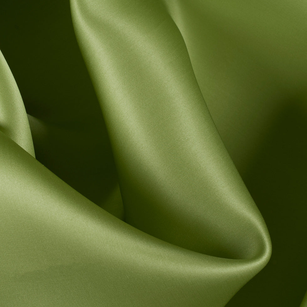 Silk Satin-Face Organza 54" - Peridot Green - Premium Collection Silk Satin-Face Organza 54" - Peridot Green - Premium Collection