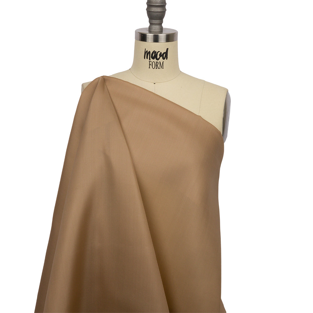 Organza de satén de seda de 54" - Tallo de maíz - Colección Premium Organza de satén de seda de 54" - Tallo de maíz - Colección Premium