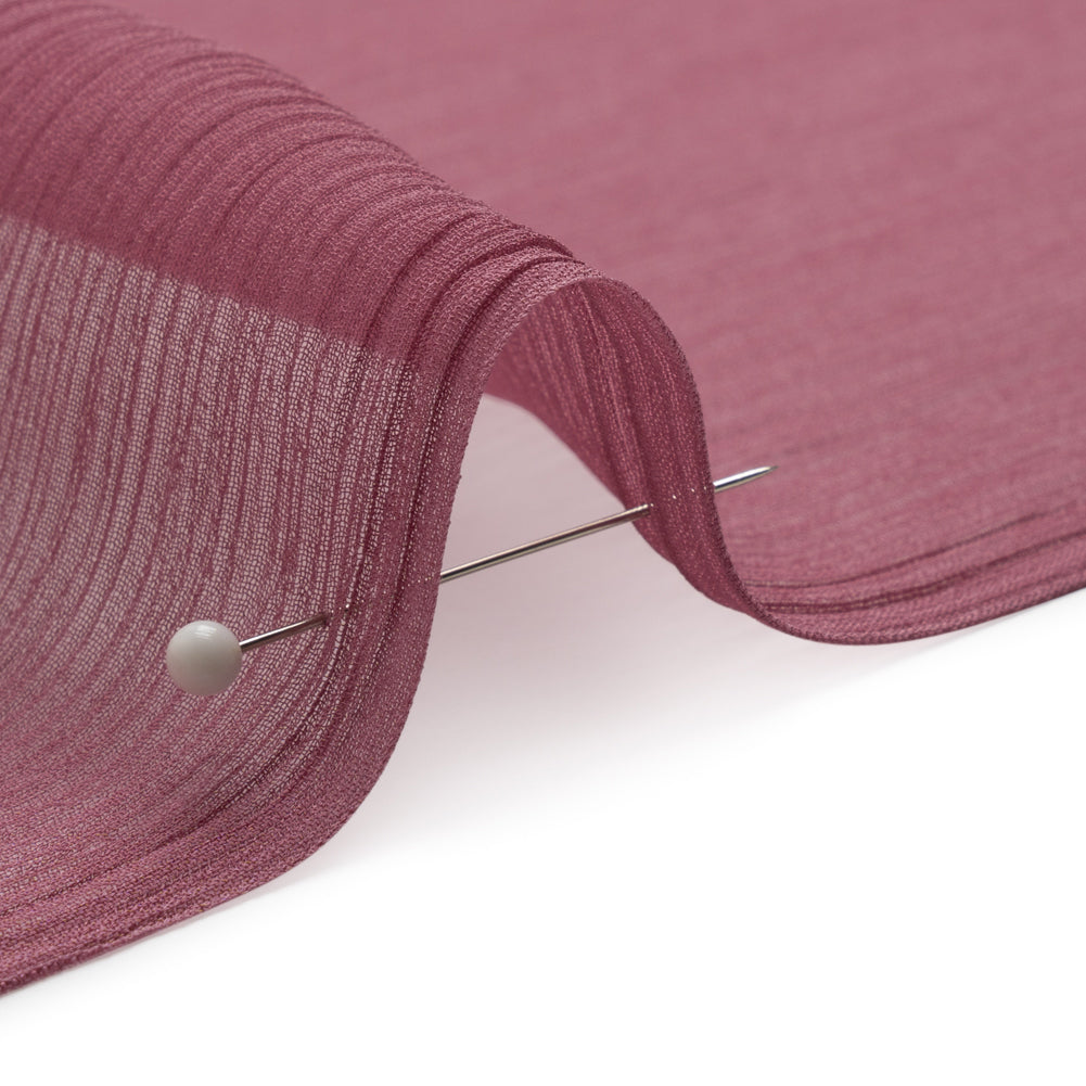 Crinkled Silk Chiffon - Crushed Berry - Premium Collection - Detail Crinkled Silk Chiffon - Crushed Berry - Premium Collection - Detail