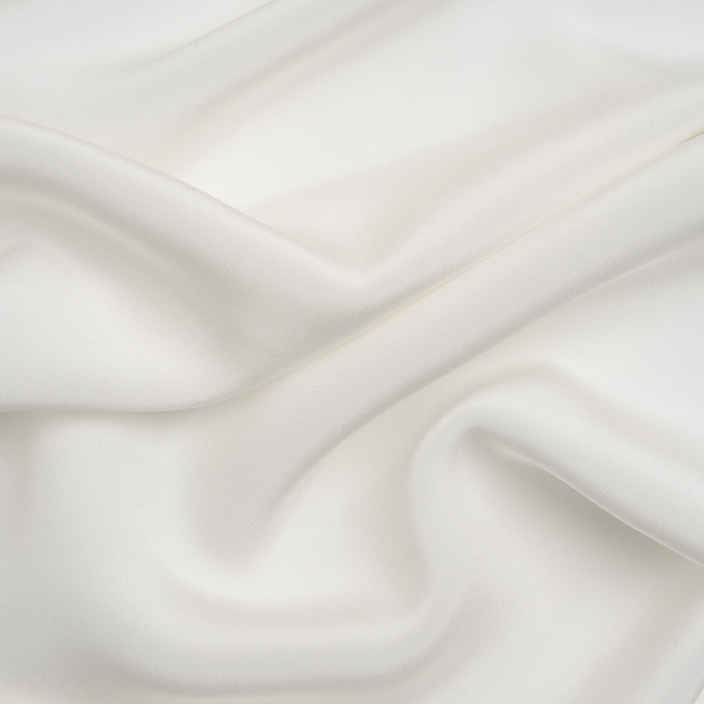 Silk 4-Ply Crepe 44" - Whisper White - Premium Collection Silk 4-Ply Crepe 44" - Whisper White - Premium Collection