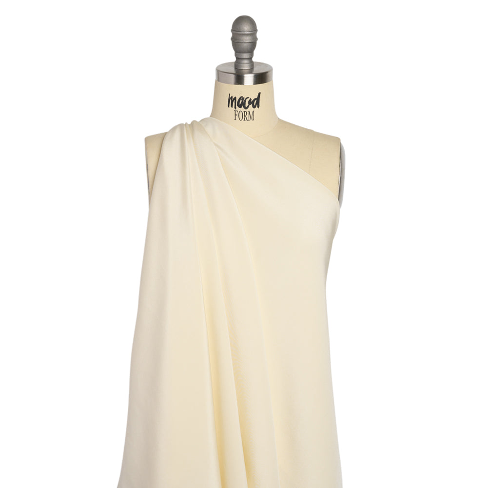 Silk 4-Ply Crepe 44" - Pale Yellow - Premium Collection Silk 4-Ply Crepe 44" - Pale Yellow - Premium Collection