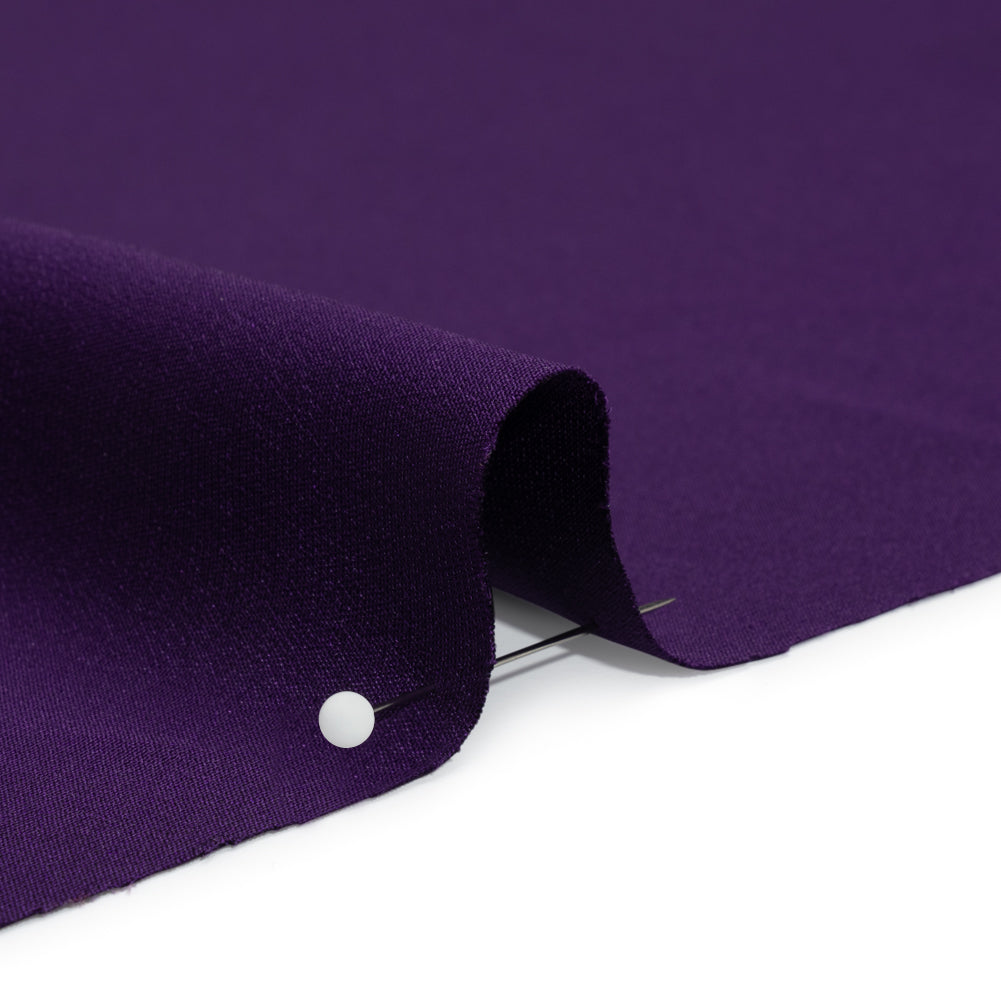 Silk 4-Ply Crepe 44" - Grape - Premium Collection Detail Silk 4-Ply Crepe 44" - Grape - Premium Collection Detail