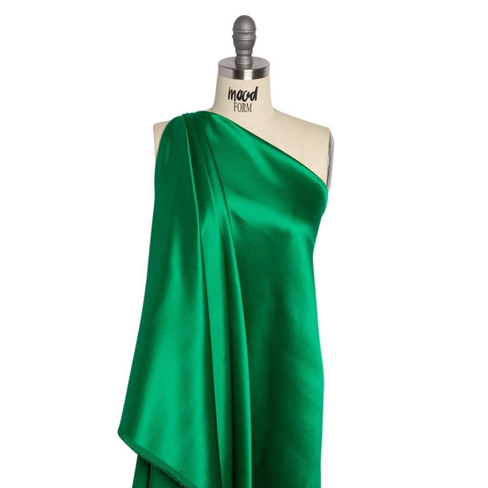 Silk Crepe Back Satin - Kelly Green - Premium Collection Silk Crepe Back Satin - Kelly Green - Premium Collection