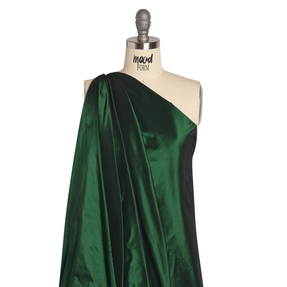 Polyester Taffeta Made in Italy - Emerald - Premium Collection - Drape Polyester Taffeta Made in Italy - Emerald - Premium Collection - Drape