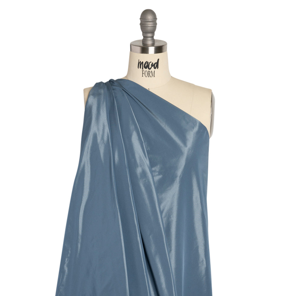 Polyester Taffeta Made in Italy - Nantucket - Premium Collection Detail Polyester Taffeta Made in Italy - Nantucket - Premium Collection Detail