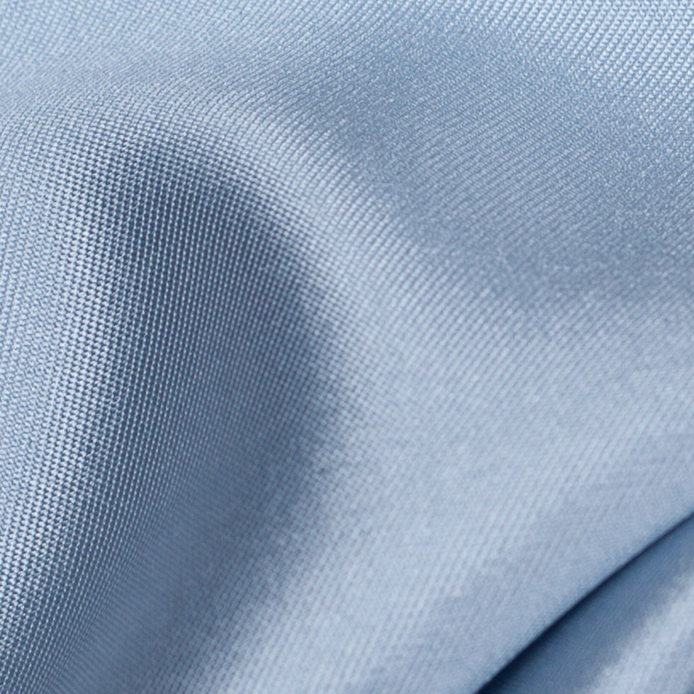 Silk Wool Twill - Winter Sky - Premium Collection Detail Silk Wool Twill - Winter Sky - Premium Collection Detail