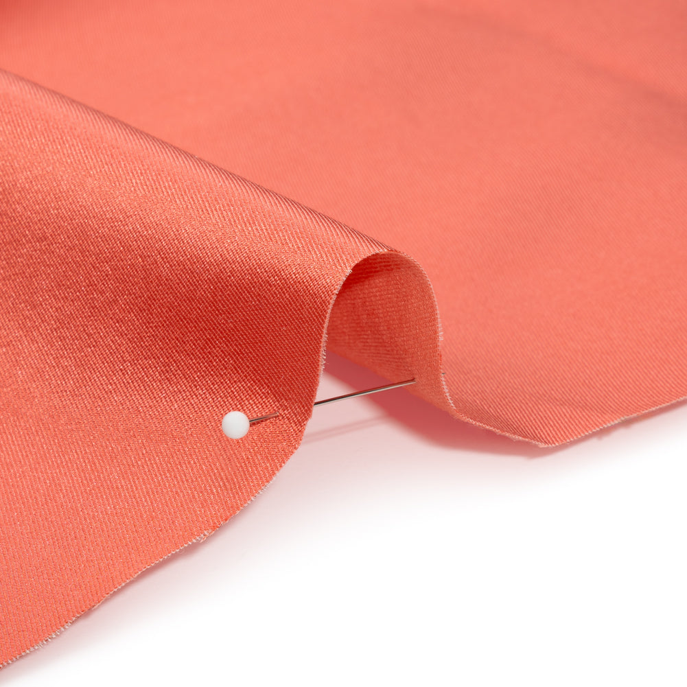 Silk Wool Twill - Georgia Peach - Premium Collection Detail Silk Wool Twill - Georgia Peach - Premium Collection Detail