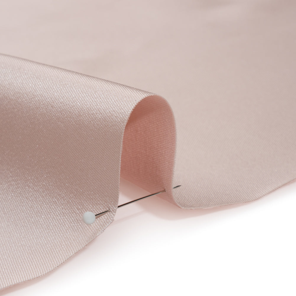 Silk Wool Twill - Baby Pink - Premium Collection Detail Silk Wool Twill - Baby Pink - Premium Collection Detail