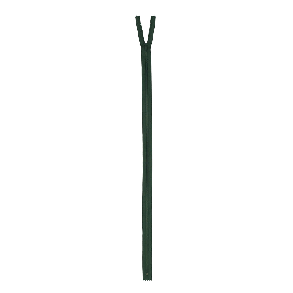 Regular Zipper 24" by YKK - 880 Fairway Detail Regular Zipper 24" by YKK - 880 Fairway Detail