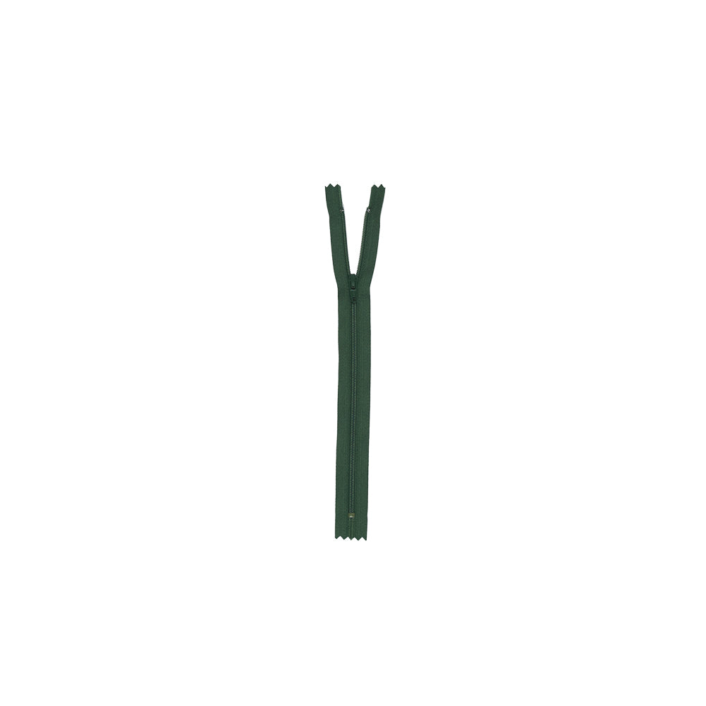Regular Zipper 9" by YKK - 880 Fairway Detail Regular Zipper 9" by YKK - 880 Fairway Detail