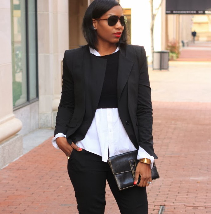 Mood Style: Slim Ankle-Slit Pants and Crop-Top Sweater