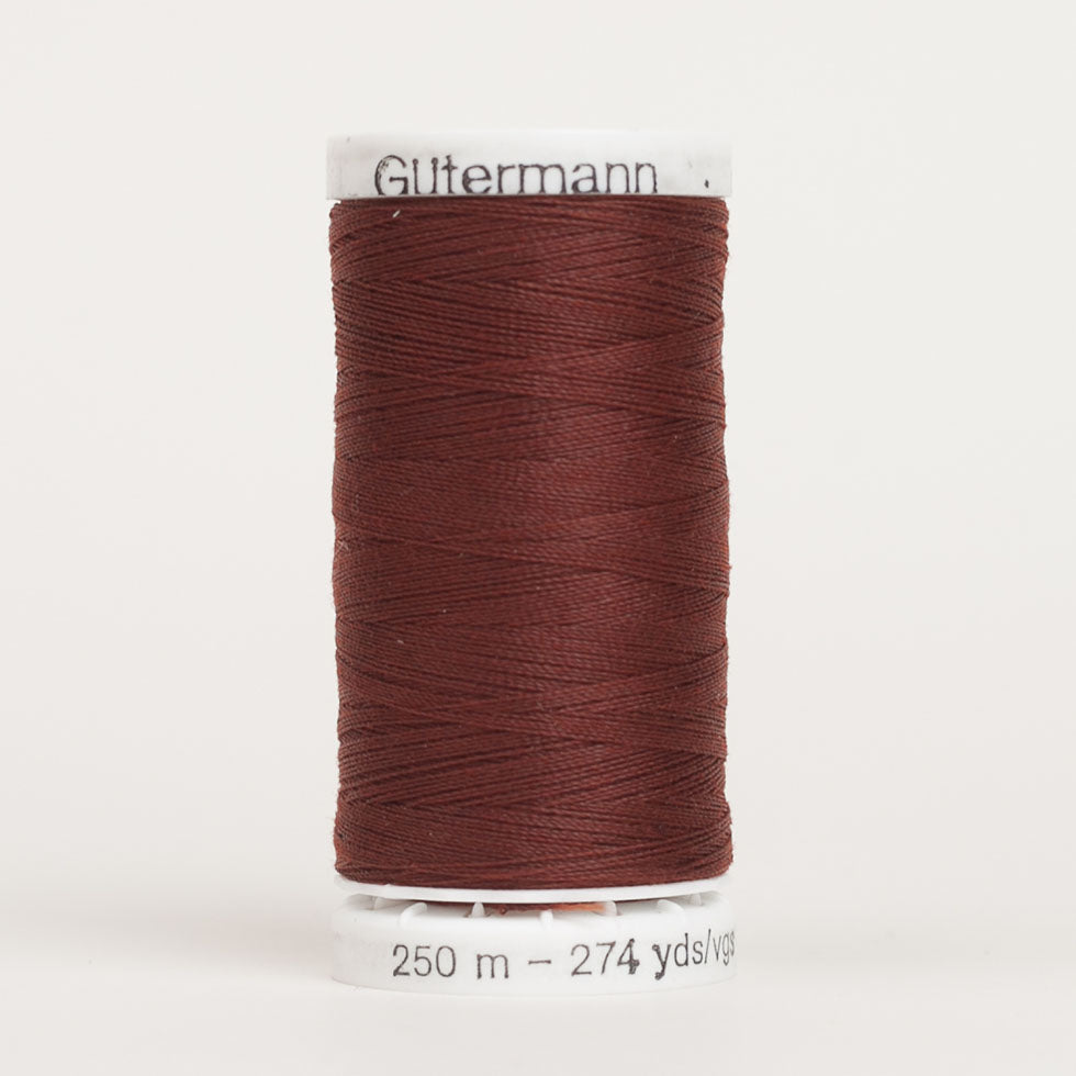 Gutermann Sew All Thread 250m - 578 Dark Rust