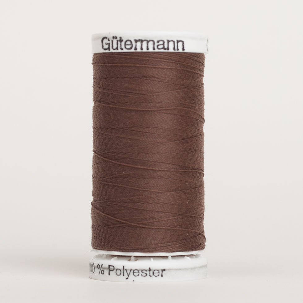Gutermann Sew All Thread 250m - 575 Saddle Brown