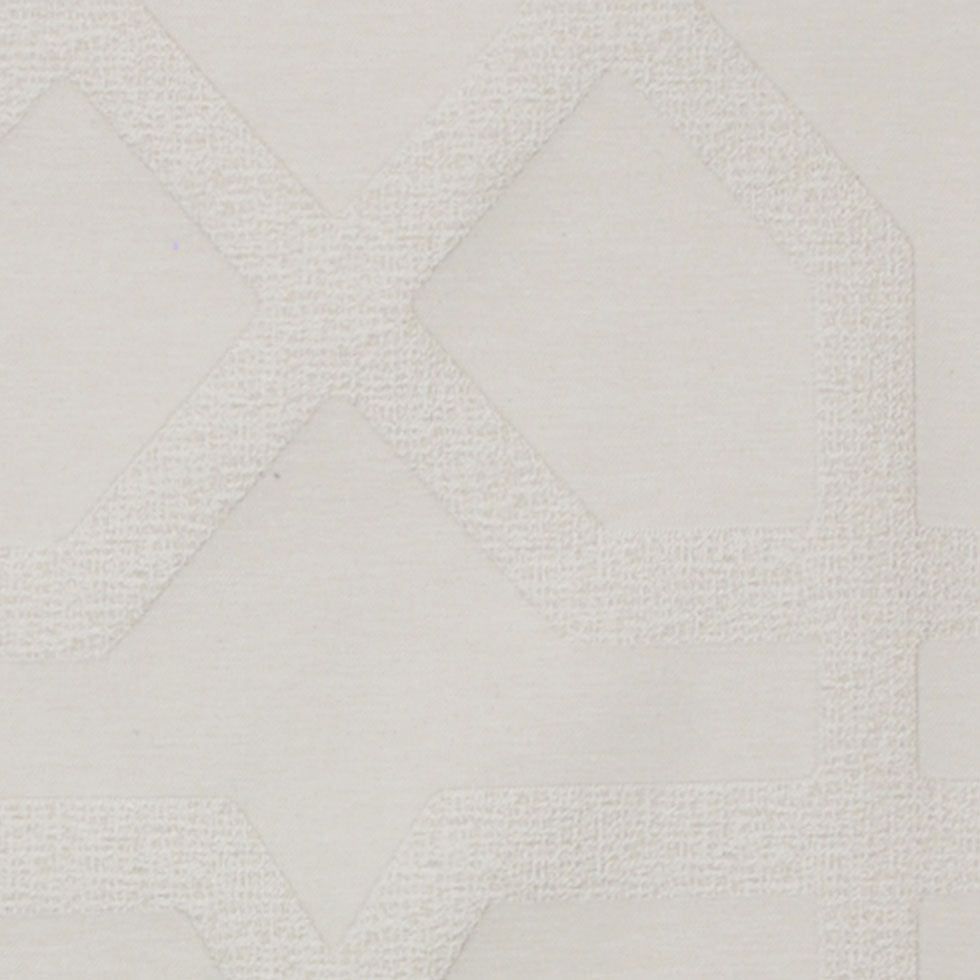 Ivory Geometric Poly - Detail