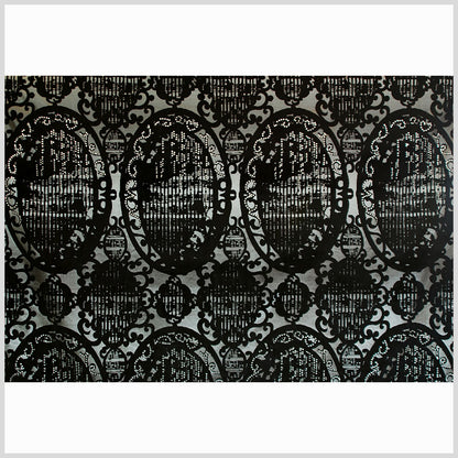 Black Classical Luxe Velvet Full