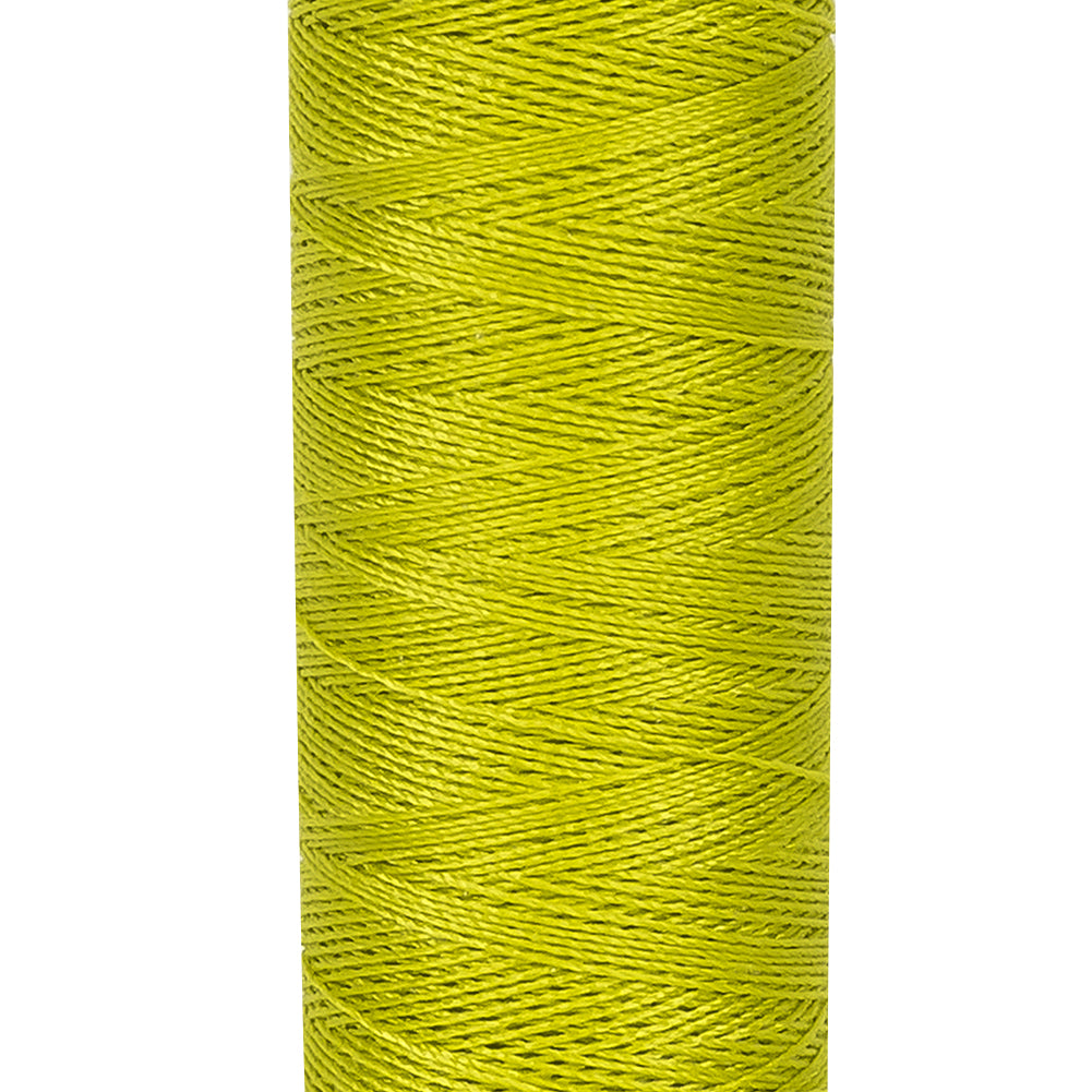 334 Lime 100m Gutermann 100% Recycled Polyester Thread - Detail