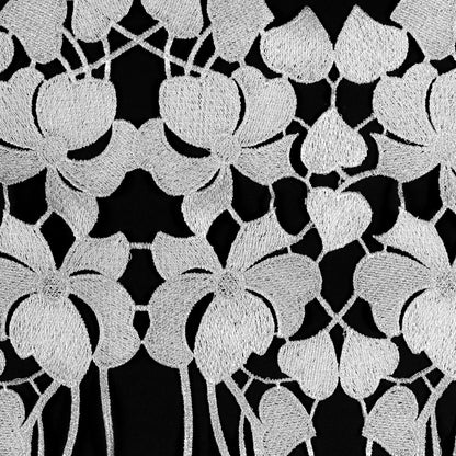 Metallic White Floral Lace Trimming - 16" Detail