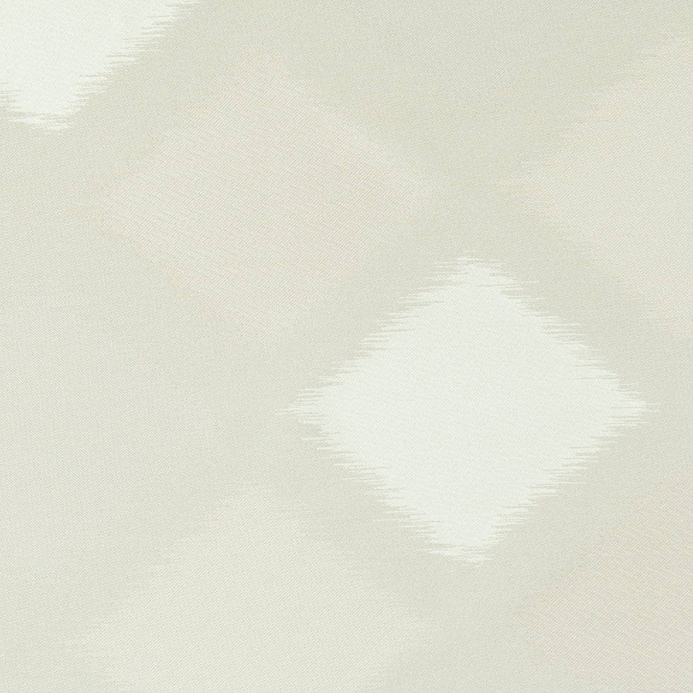 Pale Silver Double-Wide Diamond Woven - Detail