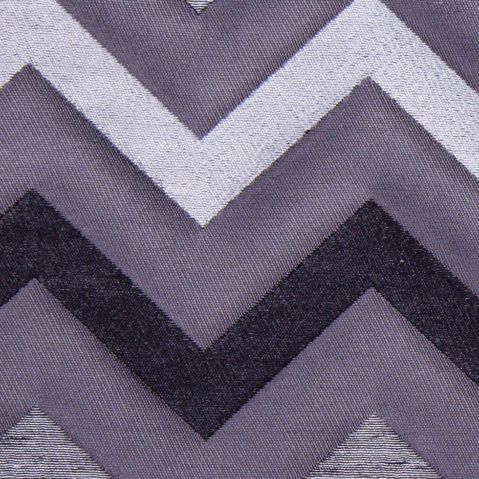 Gray/Black Bold Chevron Jacquard - Detail