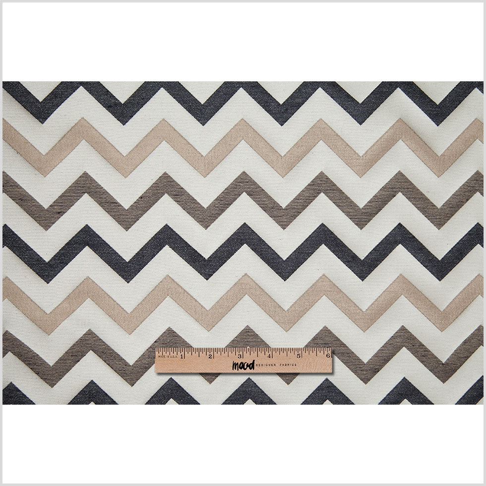 Beige/Black Bold Chevron Jacquard Full