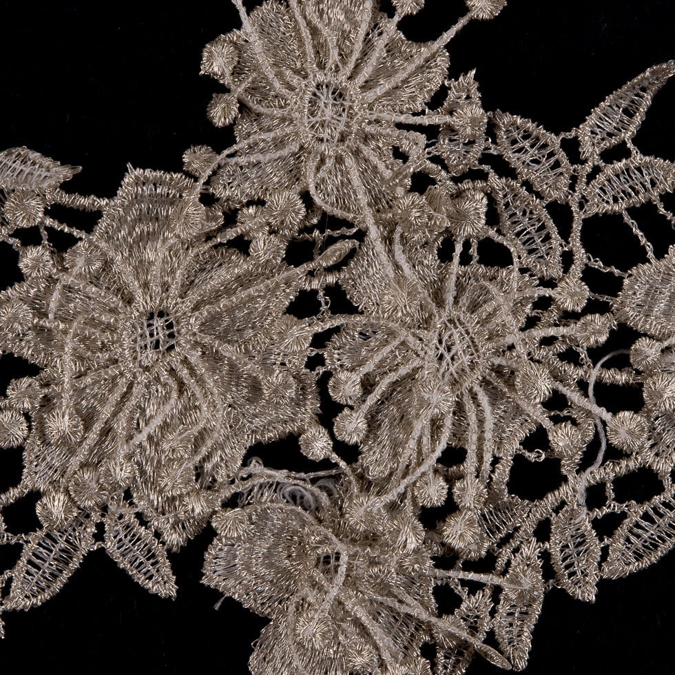 Metallic Silver Floral Lace Trim - 4.5 - Detail
