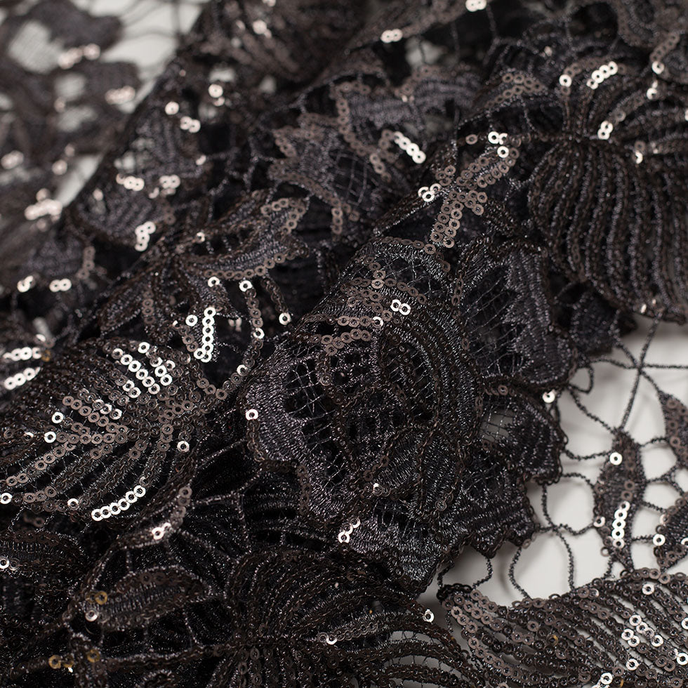 Nine Iron Floral Sequined Guipure Lace Folded