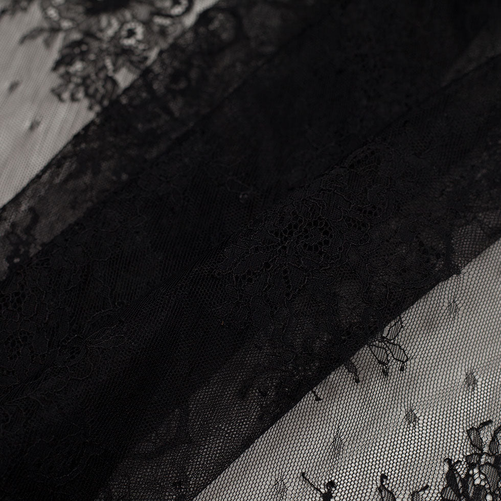 Black Floral Lace Fabric - Detail