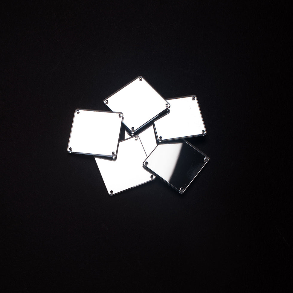 Silver Laminate 4-Hole Square Plastic Mirror - 64L/40.5mm Detail