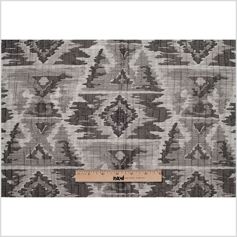 Indian Black/White Ikat-Like Geometric Poly/Cotton Brocade Full