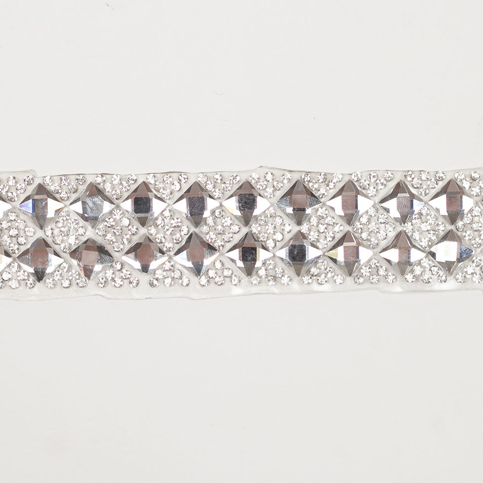 1 Silver Iron On Rhinestone Trim - Detail