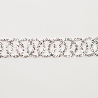 0.75 Silver Circular Rhinestone Trim - Detail