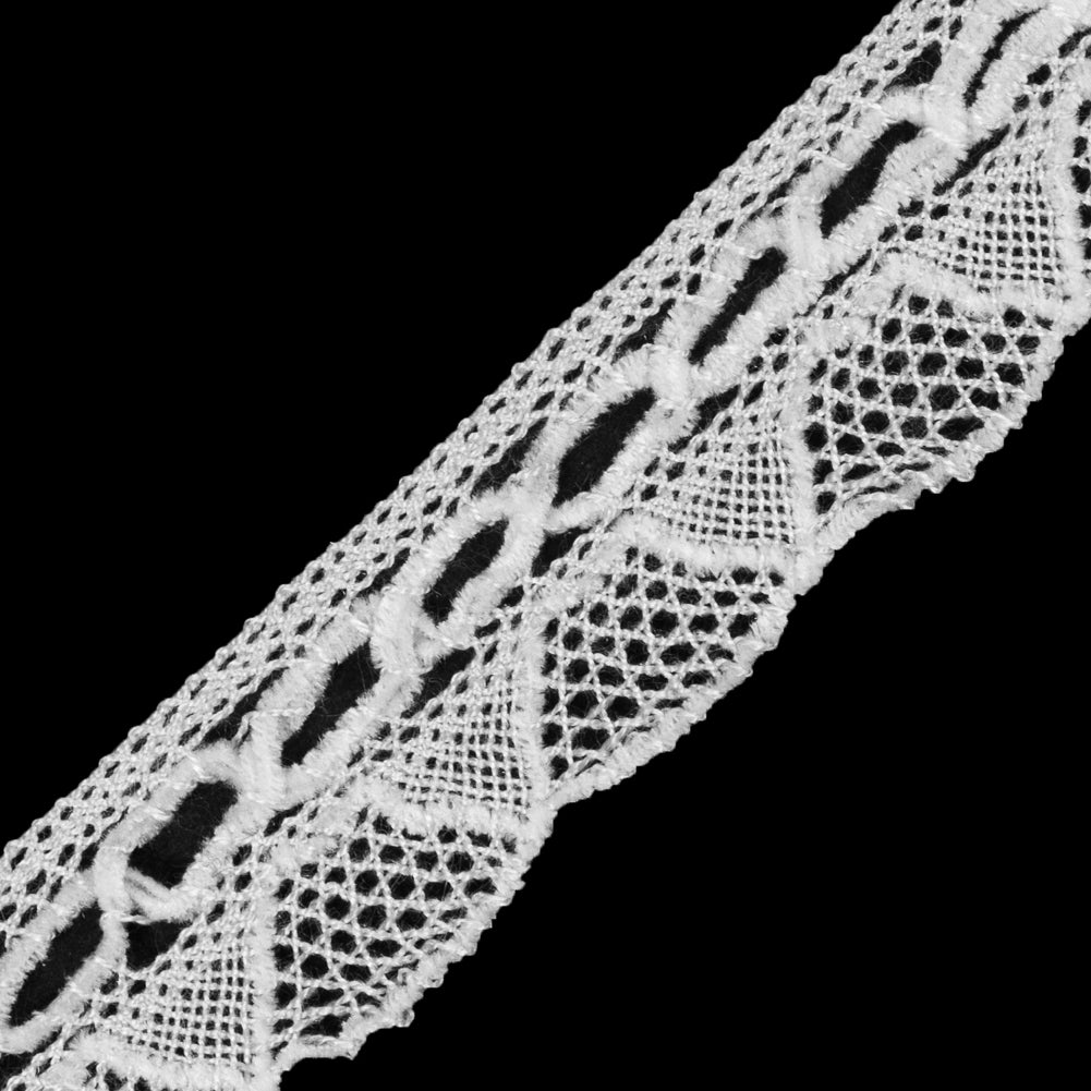 Off-White Crochet Chenille Trim - 1.5" Detail