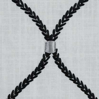 Zinc Classical Rayon Embroidered Linen - Detail