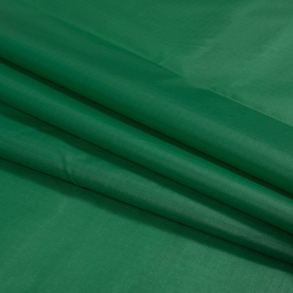 Kelly Green 70 Denier Square Nylon Ripstop - Detail