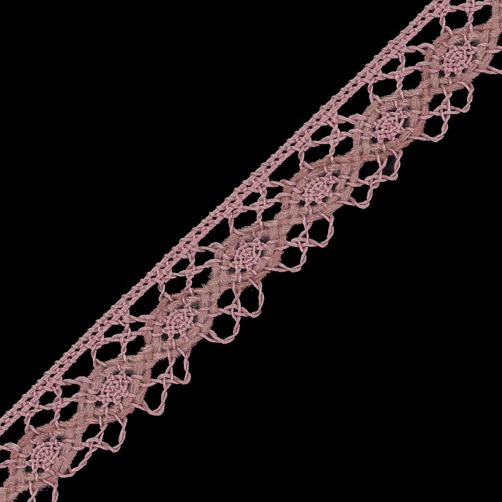 Dusty Rose European Crochet Trim - 0.75 - Detail