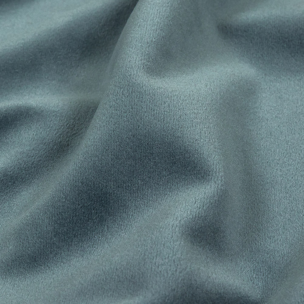 Riviera Creamy Polyester Velvet Detail