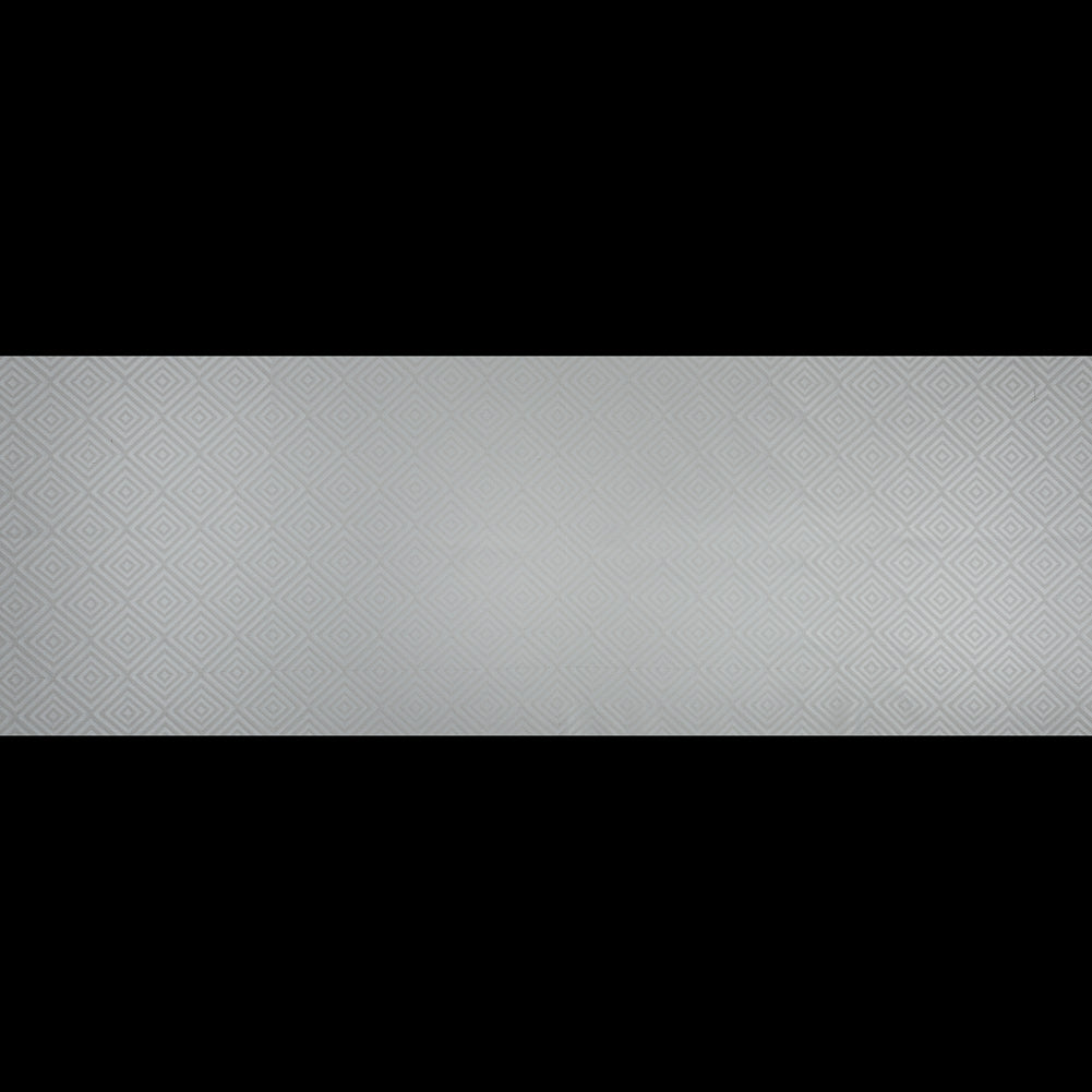 Off-White Diamond Patterned Jacquard - Full