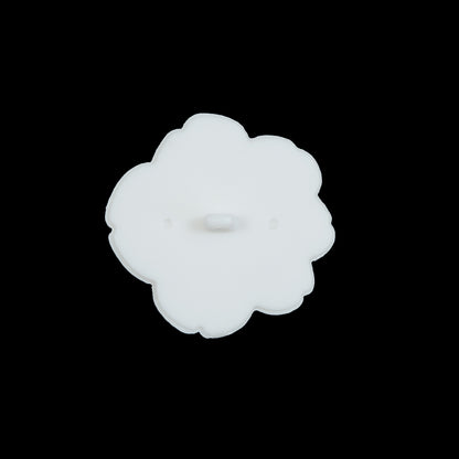 Italian White Flower Shank Back Button - 36L/23mm - Detail